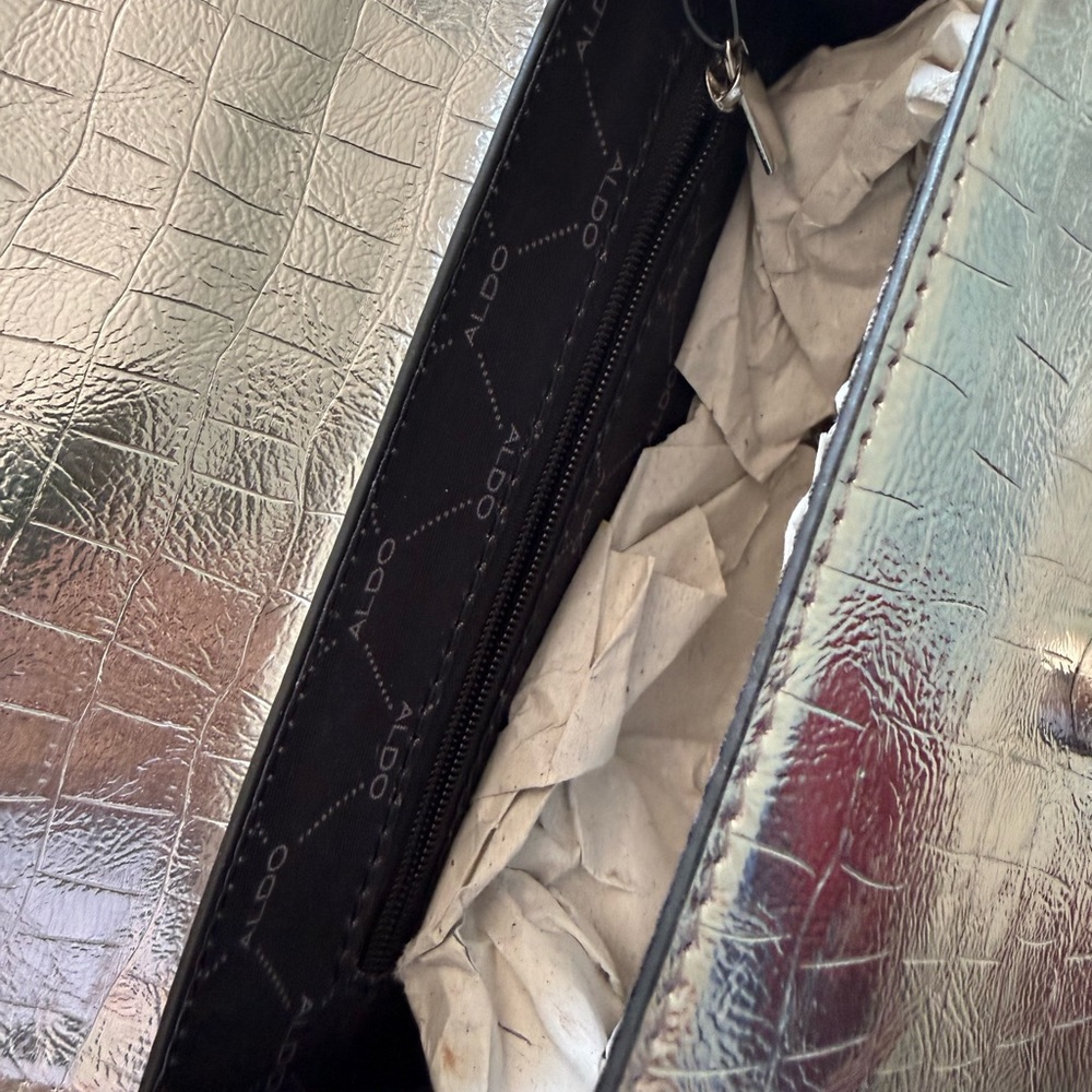 ALDO Silver Croc-Embossed Chain Handle Bag - Picture 4 of 4